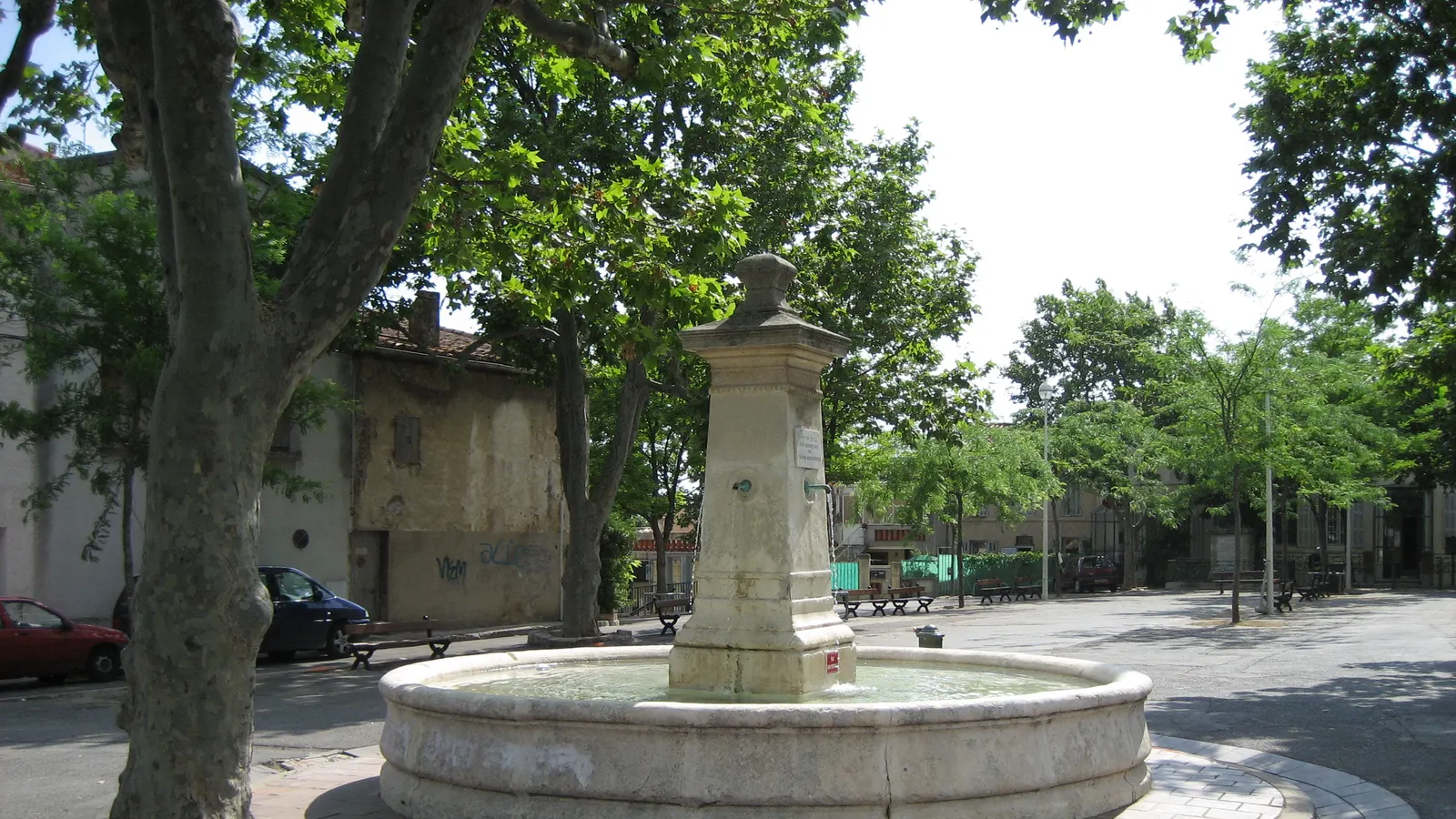 La fontaine du village de Château-Gombert, à Marseille